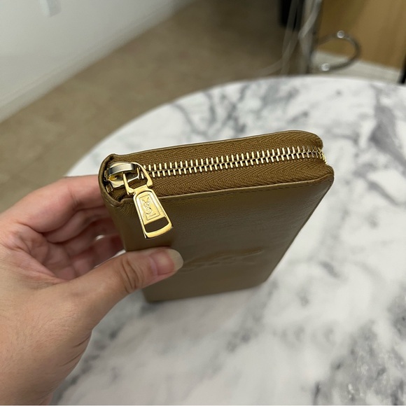 Vintage YSL | Long Leather Zipper Zippy Wallet Brown - Picture 3 of 13